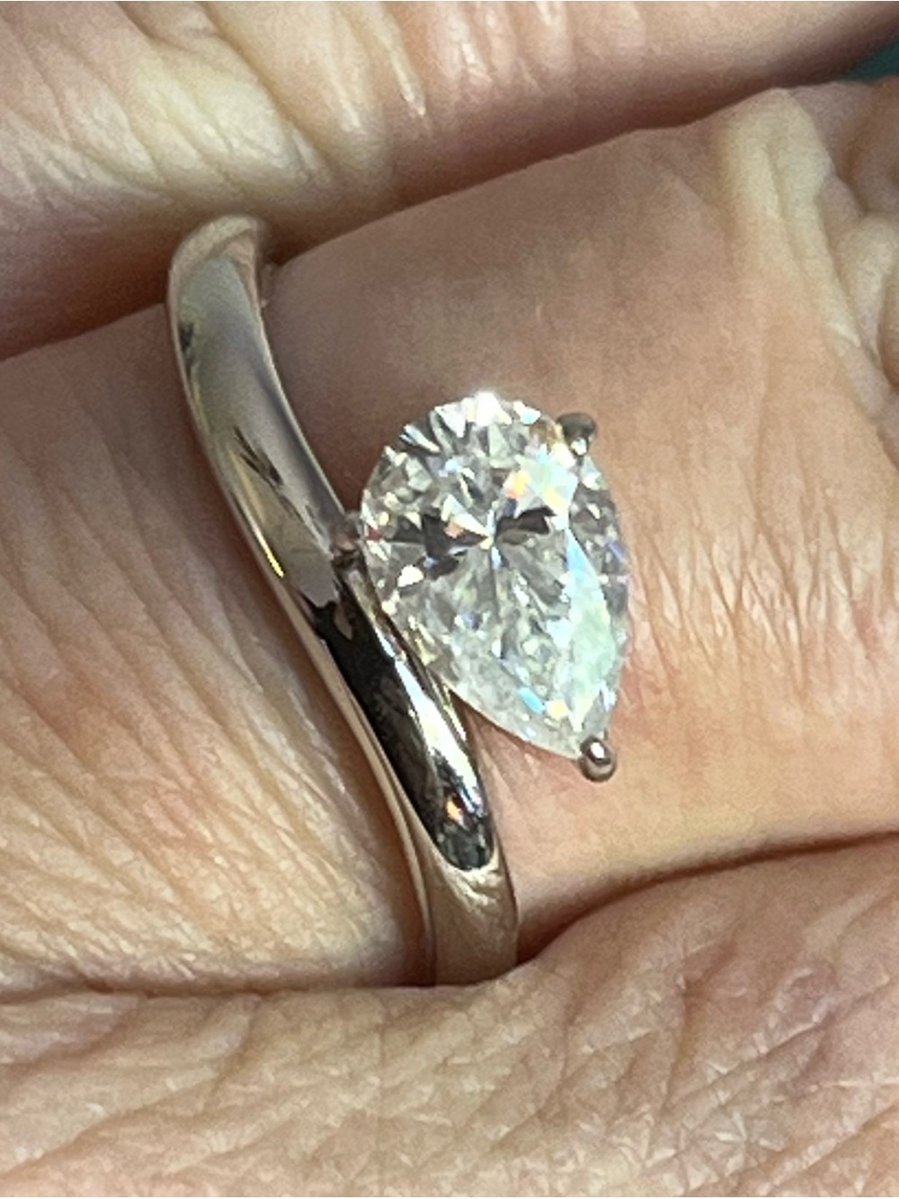 Elegant Pear Moissanite 1.5 ctw Stone Ring in 925 Sterling w/Free-Form Setting